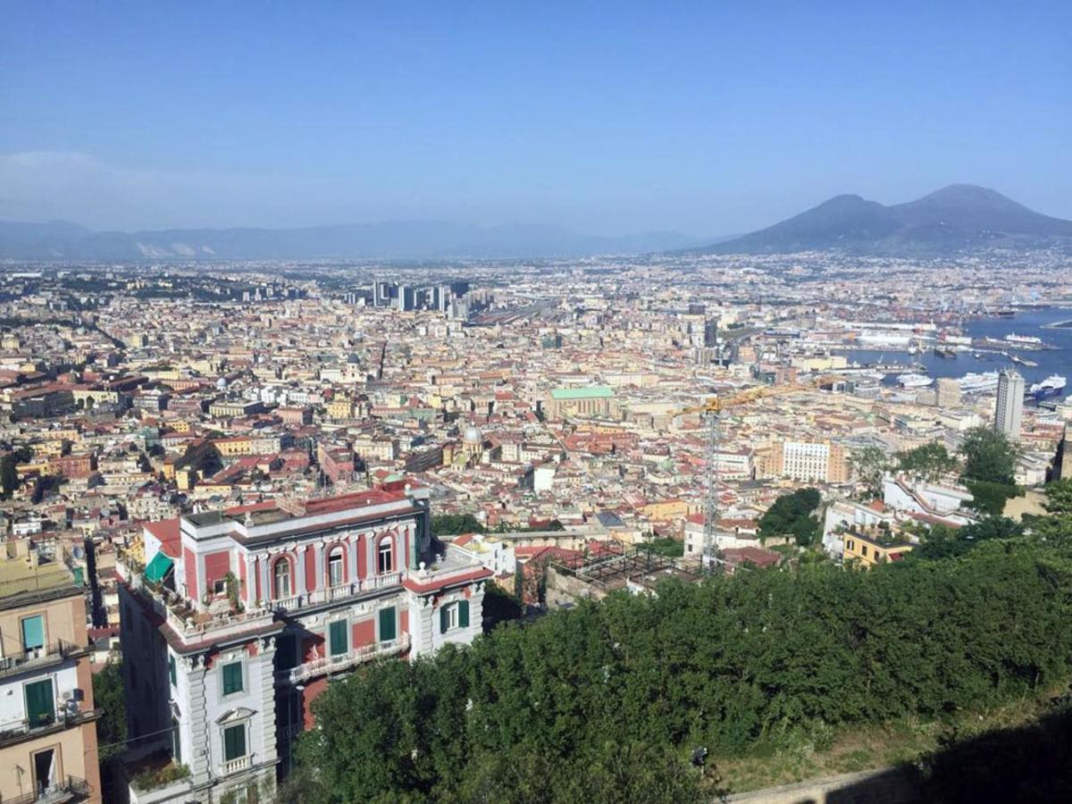 L'atelier Vedi Ai Tuoi Piedi Napoli
